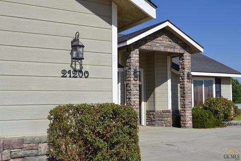21200 Pegasus, Tehachapi, CA 93561 photo 2