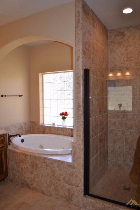 21200 Pegasus, Tehachapi, CA 93561 photo 16