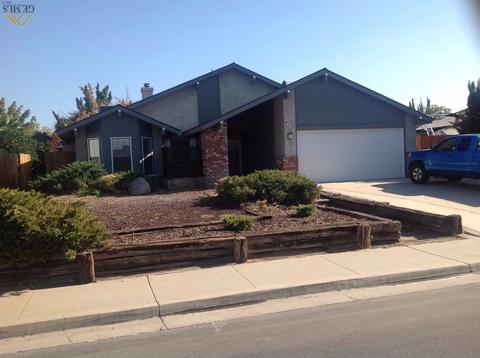 6112 Phyllis St, Bakersfield, CA 93313 photo 1