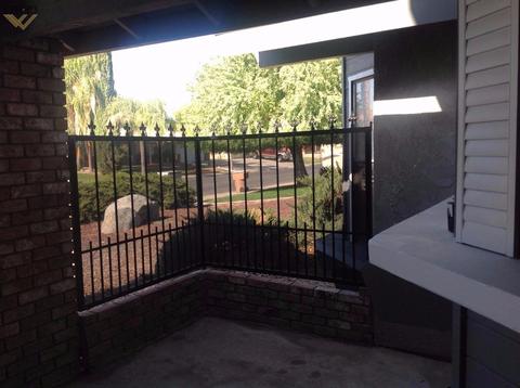 6112 Phyllis St, Bakersfield, CA 93313 photo 2