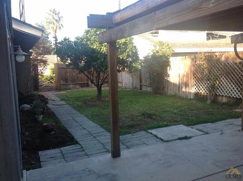 6112 Phyllis St, Bakersfield, CA 93313 photo 15