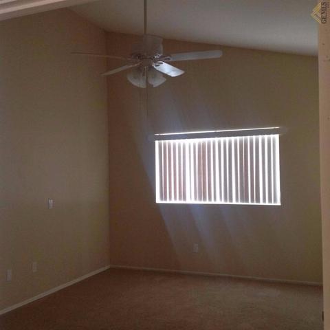 6112 Phyllis St, Bakersfield, CA 93313 photo 24