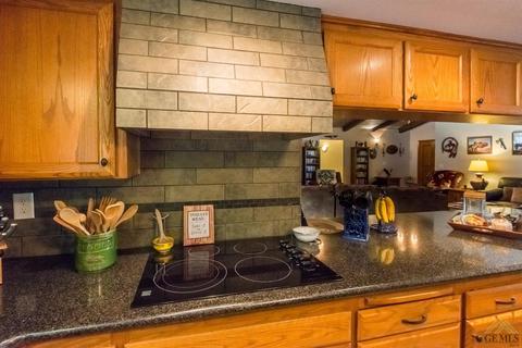 2842 De Wolf Ave, Clovis, CA 93619 photo 4