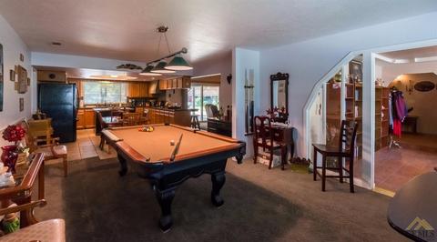2842 De Wolf Ave, Clovis, CA 93619 photo 9