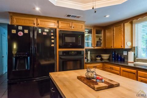 2842 De Wolf Ave, Clovis, CA 93619 photo 5