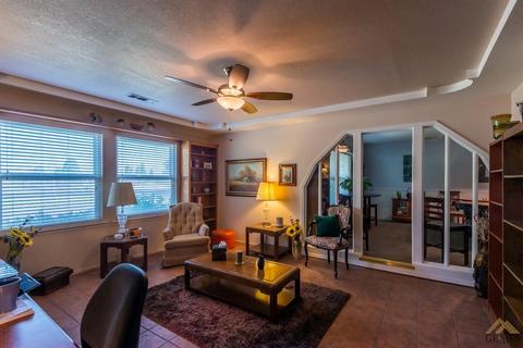 2842 De Wolf Ave, Clovis, CA 93619 photo 10