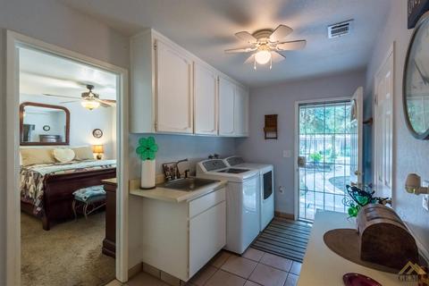2842 De Wolf Ave, Clovis, CA 93619 photo 20