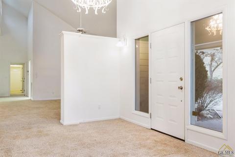 21599 Glenoak Pl, Tehachapi, CA 93561 photo 7