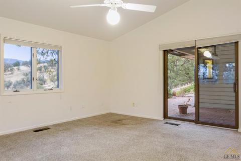 21599 Glenoak Pl, Tehachapi, CA 93561 photo 31