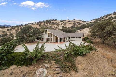 21599 Glenoak Pl, Tehachapi, CA 93561 photo 1