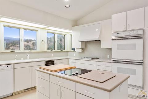 21599 Glenoak Pl, Tehachapi, CA 93561 photo 16