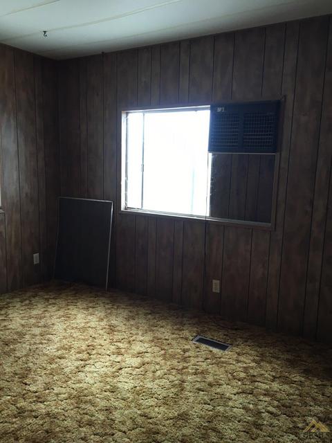 24840 4th St, Fellows, CA 93224 photo 8