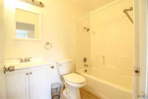 205 Chestnut Ct, Tehachapi, CA 93561 photo 19