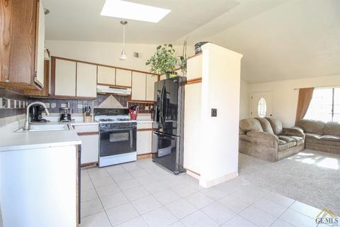 205 Chestnut Ct, Tehachapi, CA 93561 photo 8