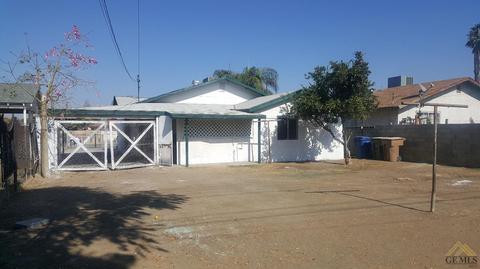 8321 Collison St, Lamont, CA 93241 photo 5