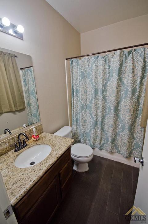 1401 Verde Ct, Arvin, CA 93203 photo 9