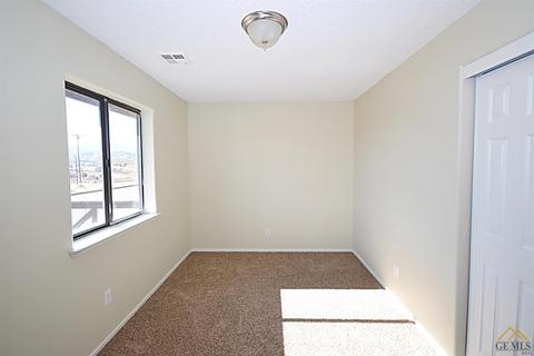 23653 Woodford Tehachapi Rd, Tehachapi, CA 93561 photo 17