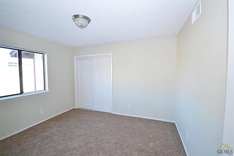 23653 Woodford Tehachapi Rd, Tehachapi, CA 93561 photo 9