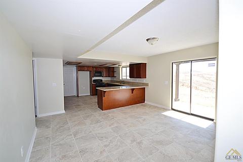 23653 Woodford Tehachapi Rd, Tehachapi, CA 93561 photo 5