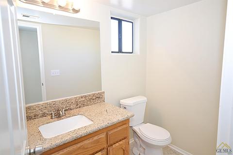 23653 Woodford Tehachapi Rd, Tehachapi, CA 93561 photo 11