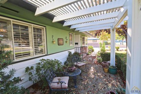 2452 Pine St, Bakersfield, CA 93301 photo 6
