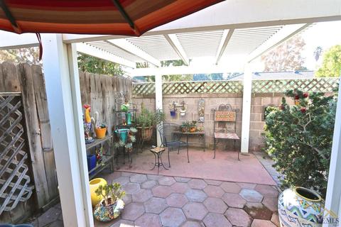 2452 Pine St, Bakersfield, CA 93301 photo 37