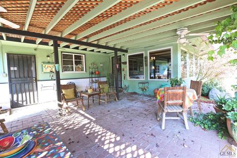 2452 Pine St, Bakersfield, CA 93301 photo 34