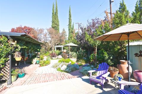 2452 Pine St, Bakersfield, CA 93301 photo 36
