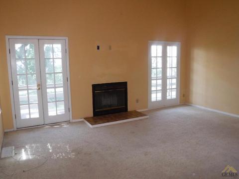27130 El Camino Dr, Tehachapi, CA 93561 photo 19