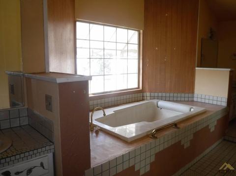 27130 El Camino Dr, Tehachapi, CA 93561 photo 14