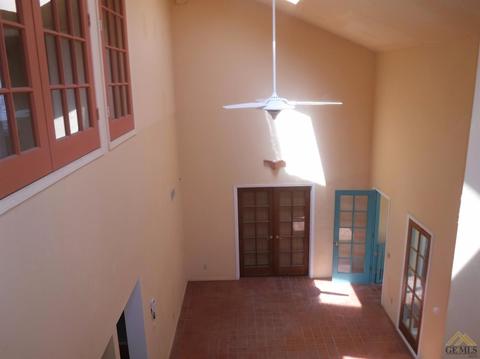 27130 El Camino Dr, Tehachapi, CA 93561 photo 16