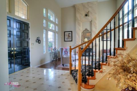 1405 Fieldspring Dr, Bakersfield, CA 93311 photo 12