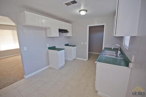 1016 2nd St, Wasco, CA 93280 photo 11