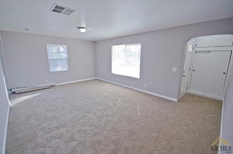 1016 2nd St, Wasco, CA 93280 photo 5
