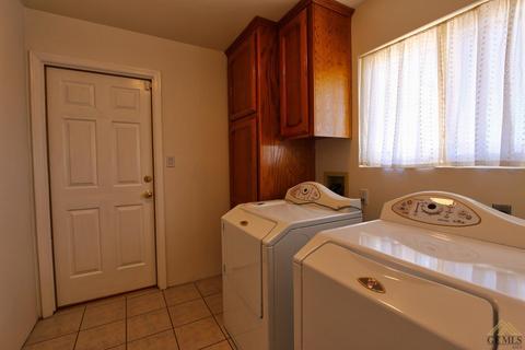 21711 Brook Dr, Tehachapi, CA 93561 photo 15