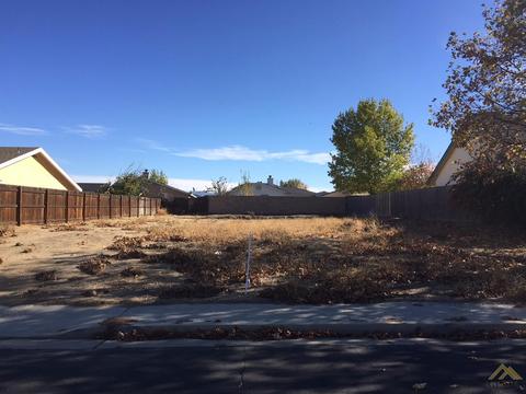 910 Green St, Tehachapi, CA 93561 photo 1