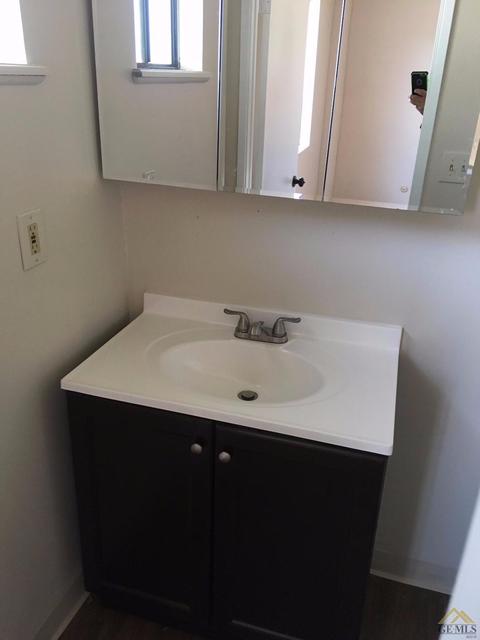 150 Lewis Ct, Shafter, CA 93263 photo 23
