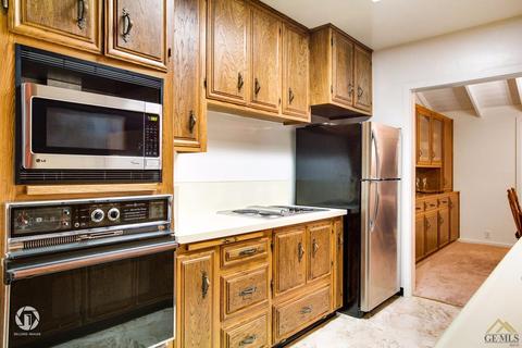 2481 Beech St, Bakersfield, CA 93301 photo 29