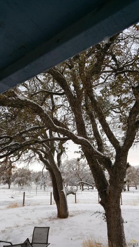 13901 Umtali Rd, Tehachapi, CA 93561 photo 4