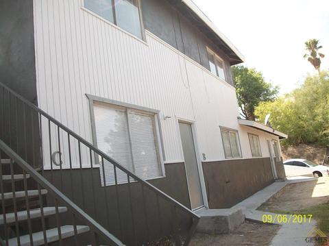 512 Washington Ave, Taft, CA 93268 photo 3