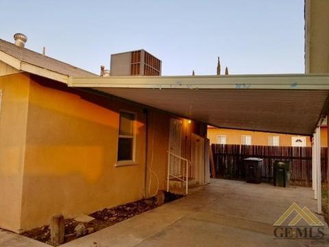 1417 Mark St, Arvin, CA 93203 photo 9