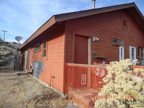 26301 Rifle Ct, Tehachapi, CA 93561 photo 2