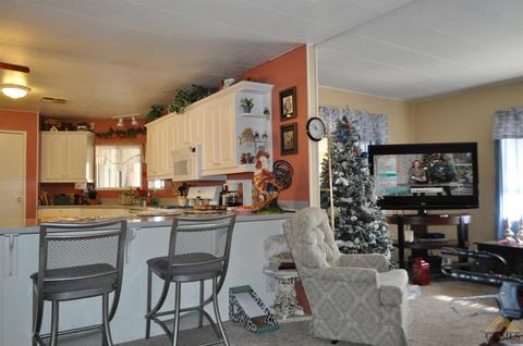 501 Monroe St, Taft, CA 93268 photo 9