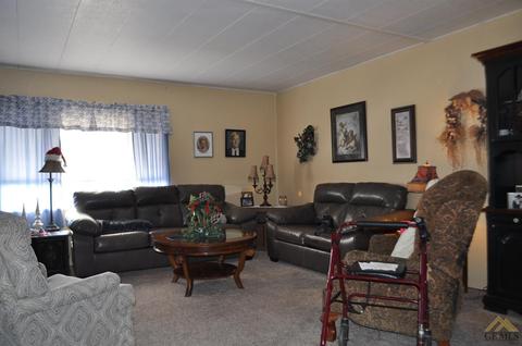 501 Monroe St, Taft, CA 93268 photo 8