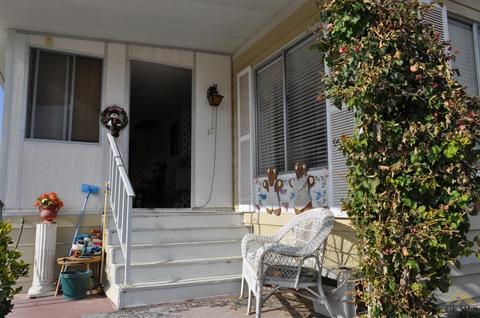 501 Monroe St, Taft, CA 93268 photo 3