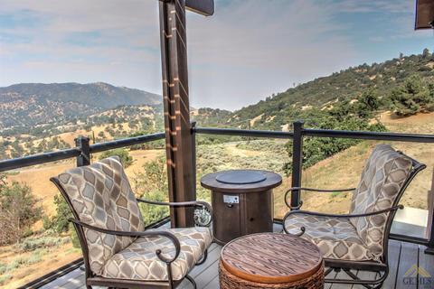 24780 Paramount Dr, Tehachapi, CA 93561 photo 19