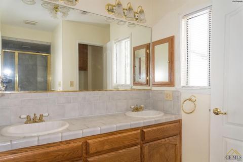 2628 Cedar St, Bakersfield, CA 93301 photo 23