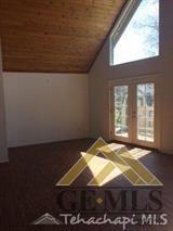 19504 Moon Dr, Tehachapi, CA 93561 photo 5