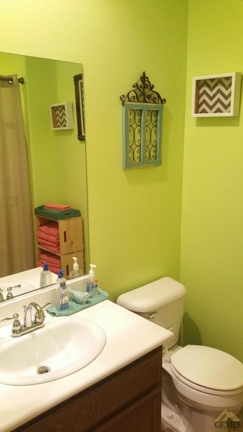4513 Basque St, Bakersfield, CA 93313 photo 9