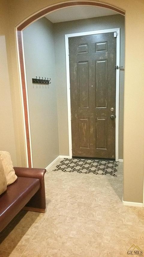 4513 Basque St, Bakersfield, CA 93313 photo 2